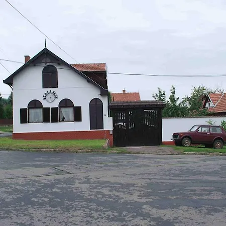 Szalanczy Vendeghaz Nagymaros